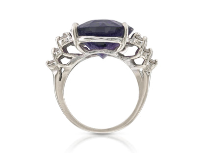 Vintage 1960s 10.00 Carat Amethyst Ring with Diamonds