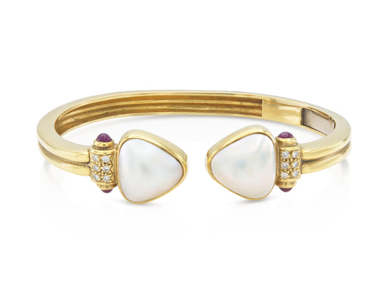 Vintage 1970s Gold and Pearl Cuff Bracelet