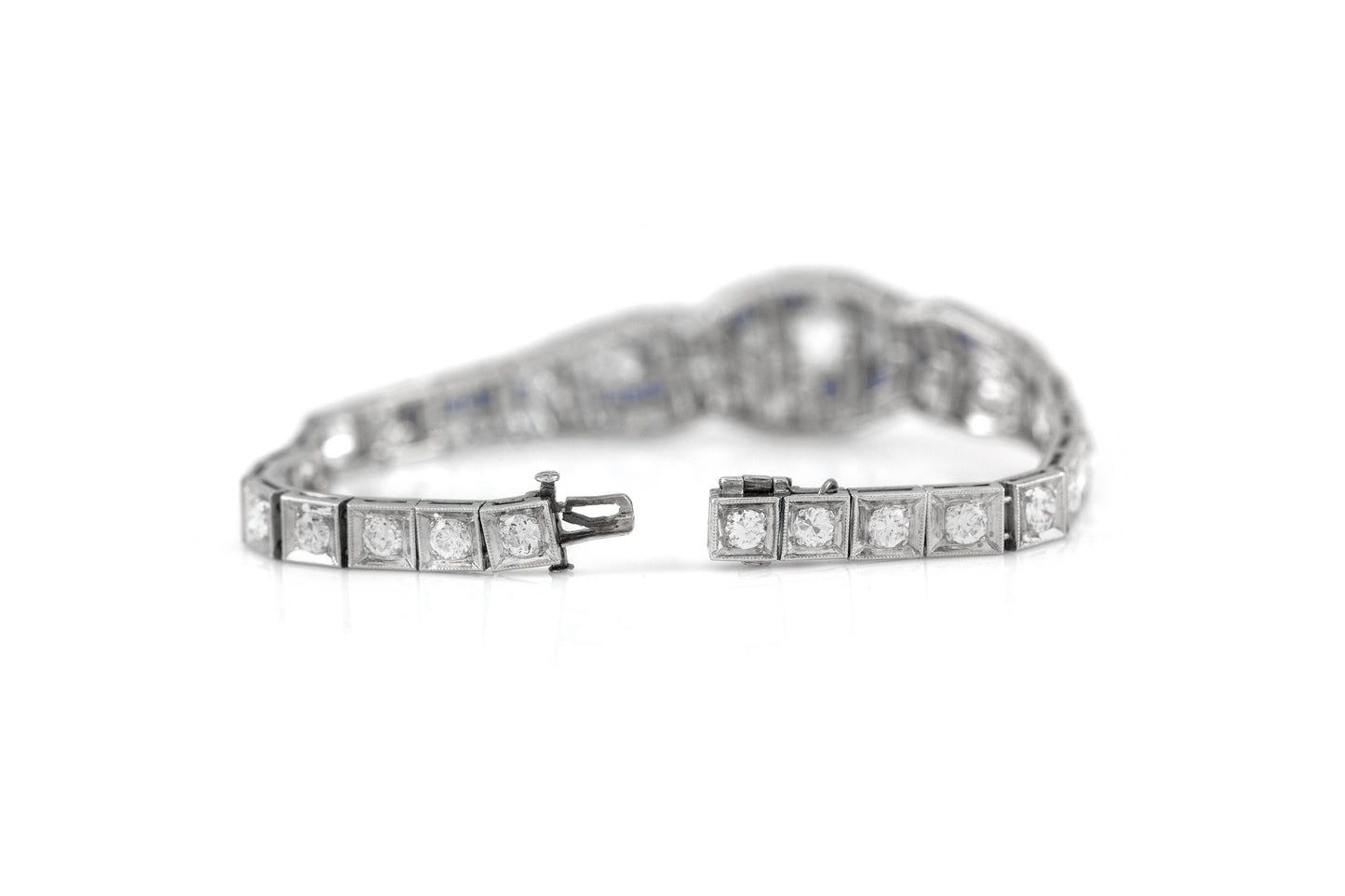 Antique Art Deco 1930s 7.00 Carat Diamond Bracelet with Sapphires