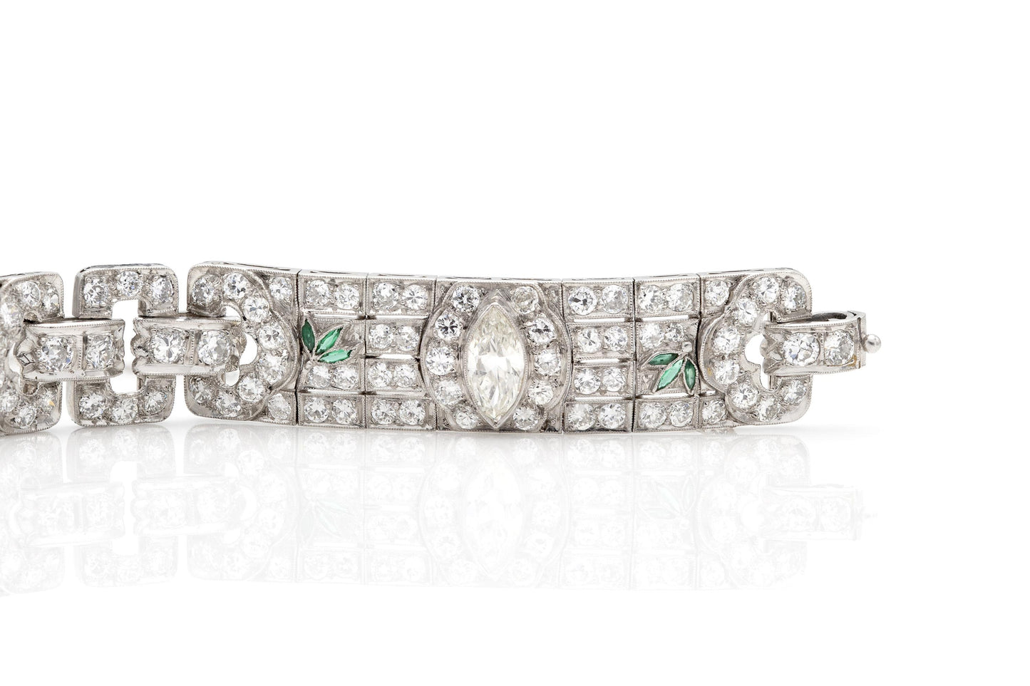 Antique Art Deco 1930s 25.30 Carat Diamond Bracelet with Emeralds