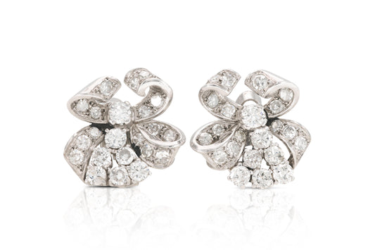 Vintage 1940s 4.50 Carat Diamond Ribbon Earrings