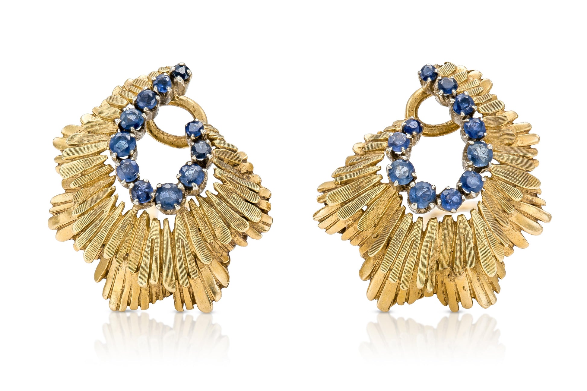 Vintage 1940s Retro Gold Earrings with Sapphires