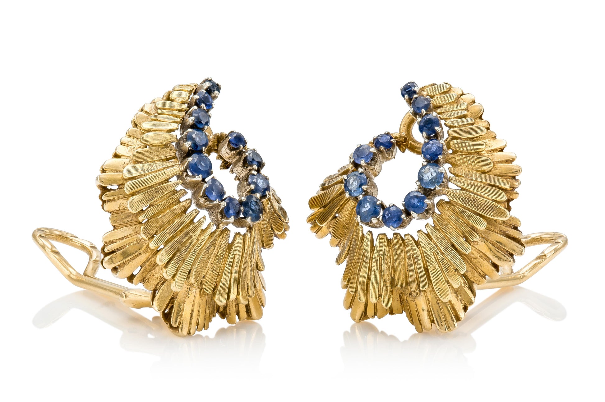 Vintage 1940s Retro Gold Earrings with Sapphires