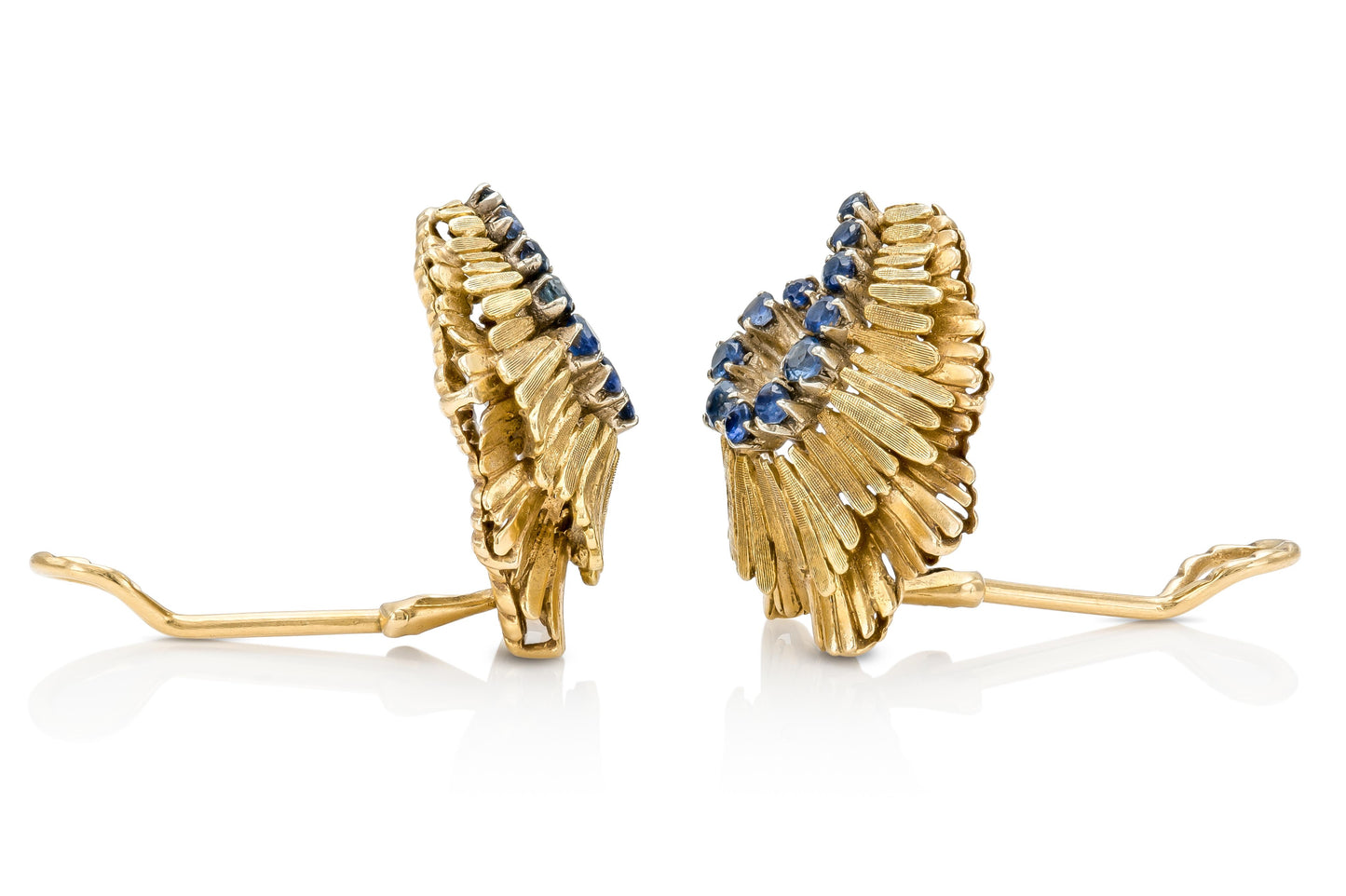 Vintage 1940s Retro Gold Earrings with Sapphires