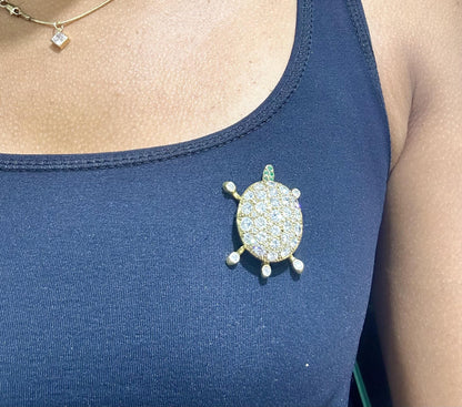 Vintage 1940s Retro 9.00 Carat Diamond Turtle Brooch with Emeralds