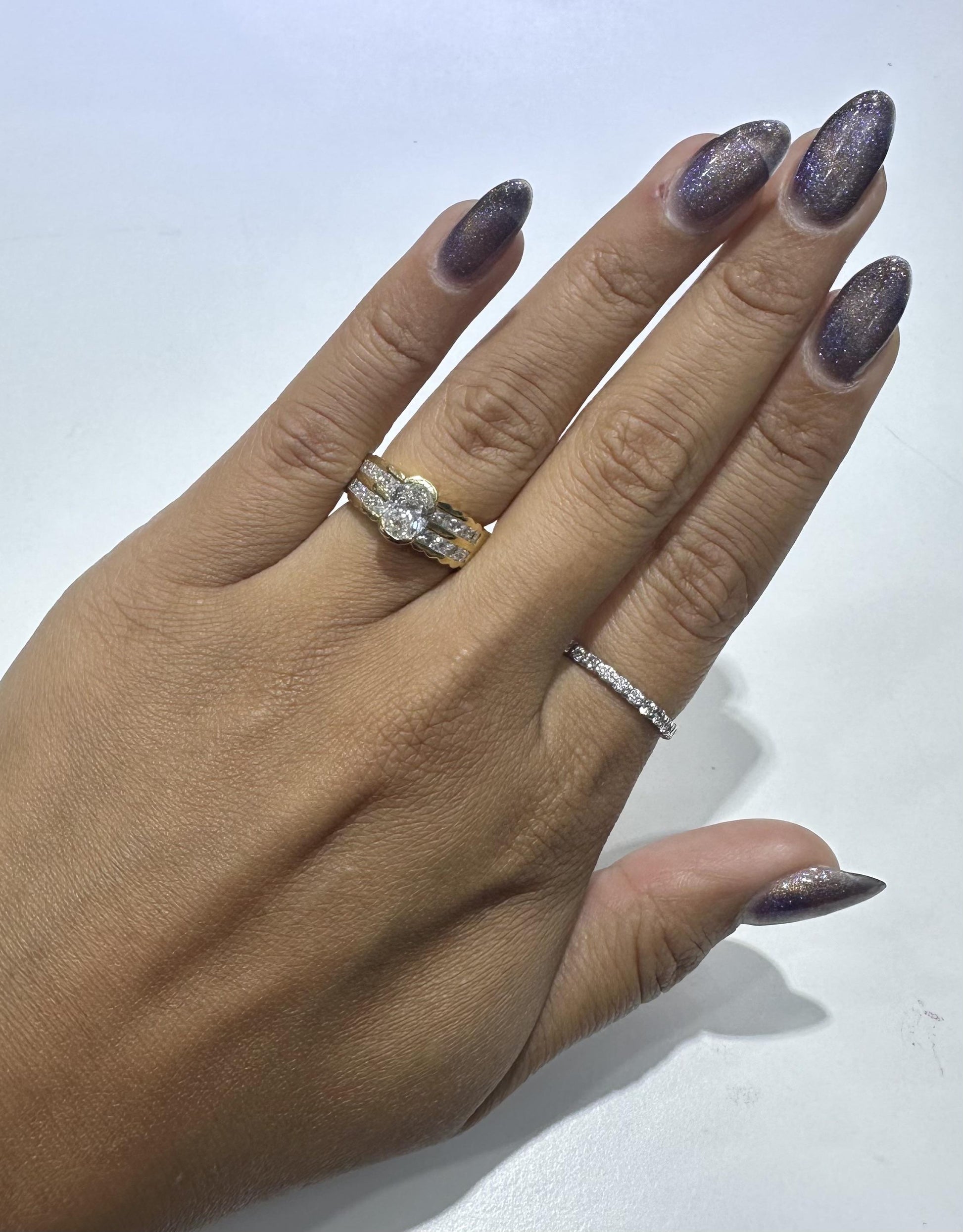 Vintage 1980s 1.15 Carat Oval Cut Diamond Engagement Ring