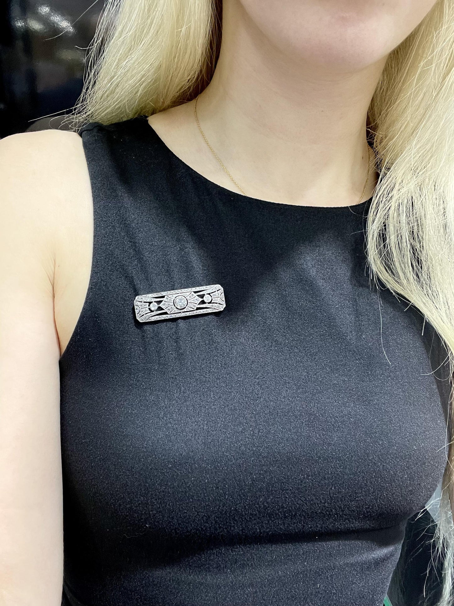 Antique Edwardian 1910s 2.60 Carat Diamond Openwork Brooch