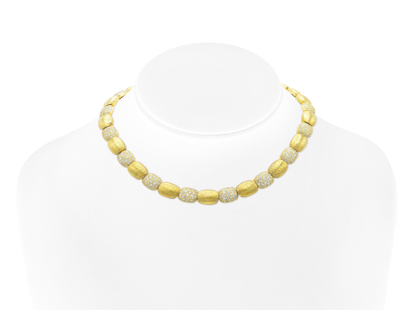 Vintage 1970s Gold and Diamond Necklace