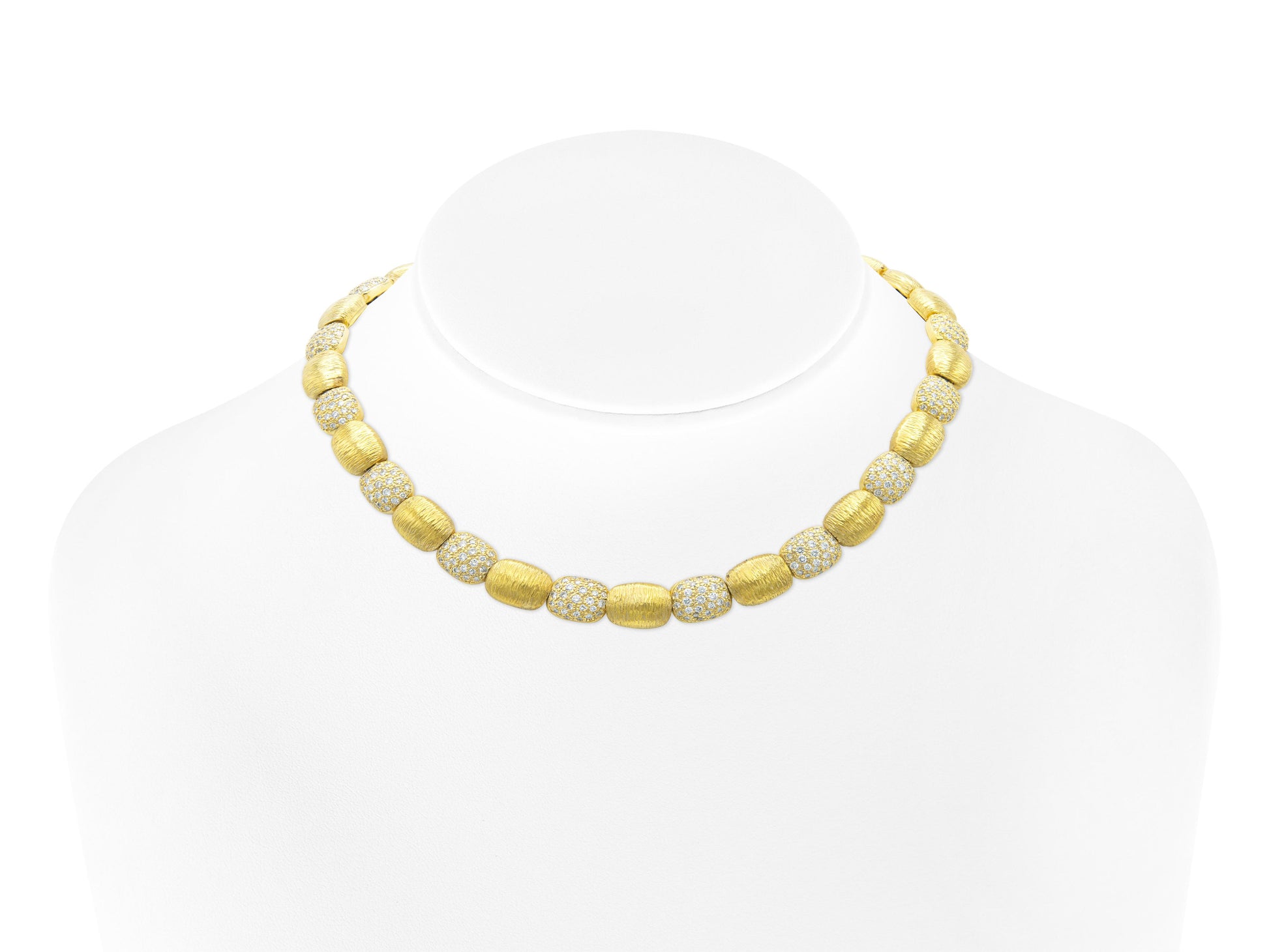 Vintage 1970s Gold and Diamond Necklace