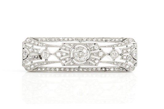 Antique Edwardian 1910s 2.60 Carat Diamond Openwork Brooch