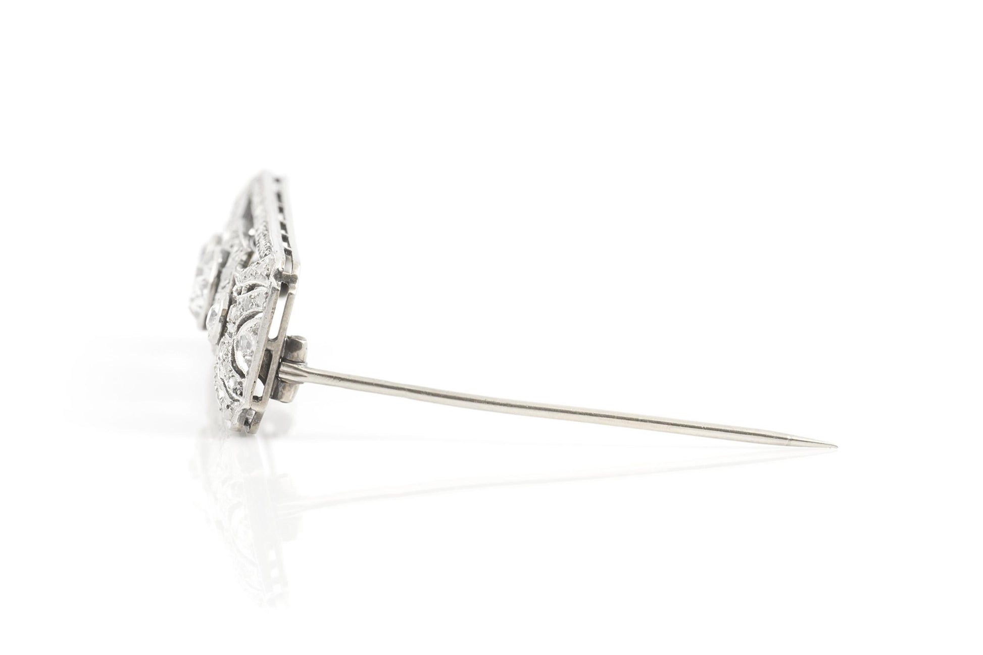 Antique Edwardian 1910s 2.60 Carat Diamond Openwork Brooch