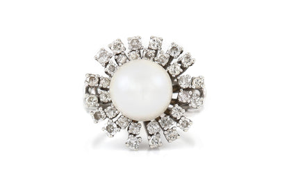 Vintage 1940s Retro Pearl and Diamond Ring