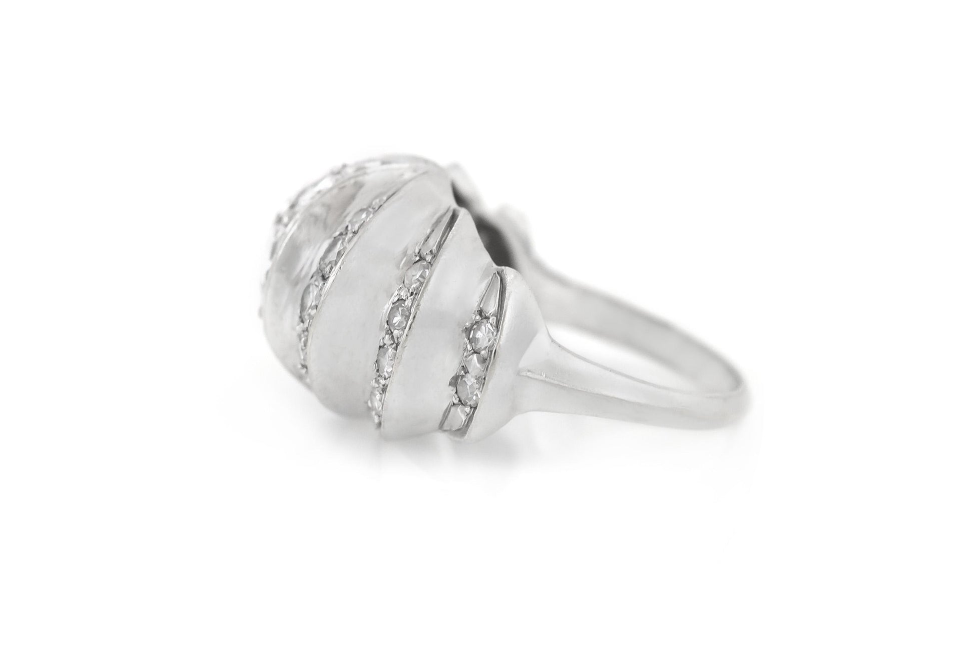 Vintage 1940s Retro 1.40 Carat Diamond Domed Ring