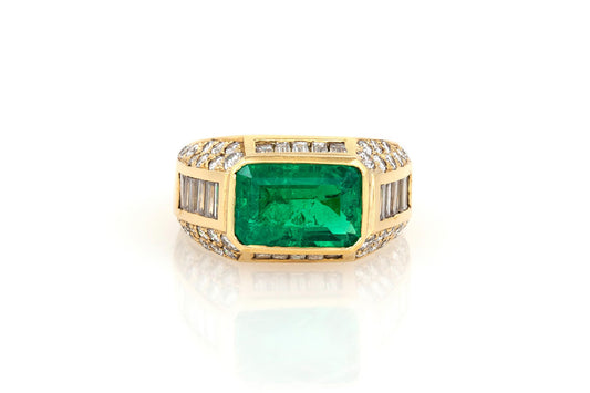 Vintage 1980s 3.06 Carat Emerald Ring with Diamonds