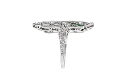 Antique Art Deco 1920s 1.50 Carat Diamond Dinner Ring with Emeralds