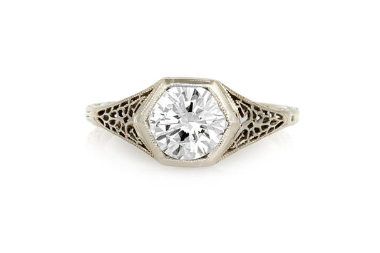 Antique Edwardian 1910s 1.17 Carat Diamond Engagement Ring