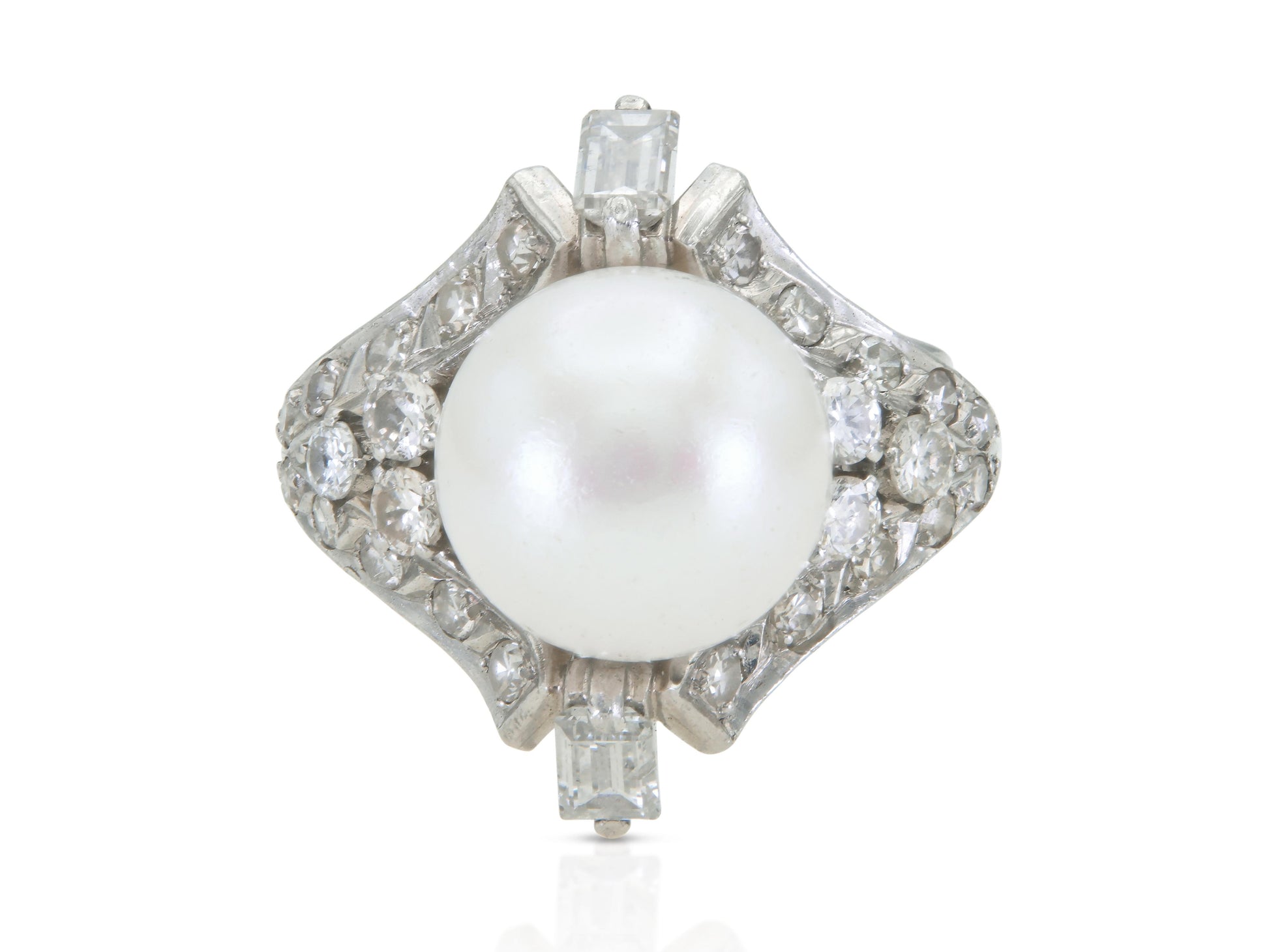 Vintage 1950s Pearl and Diamond Ring