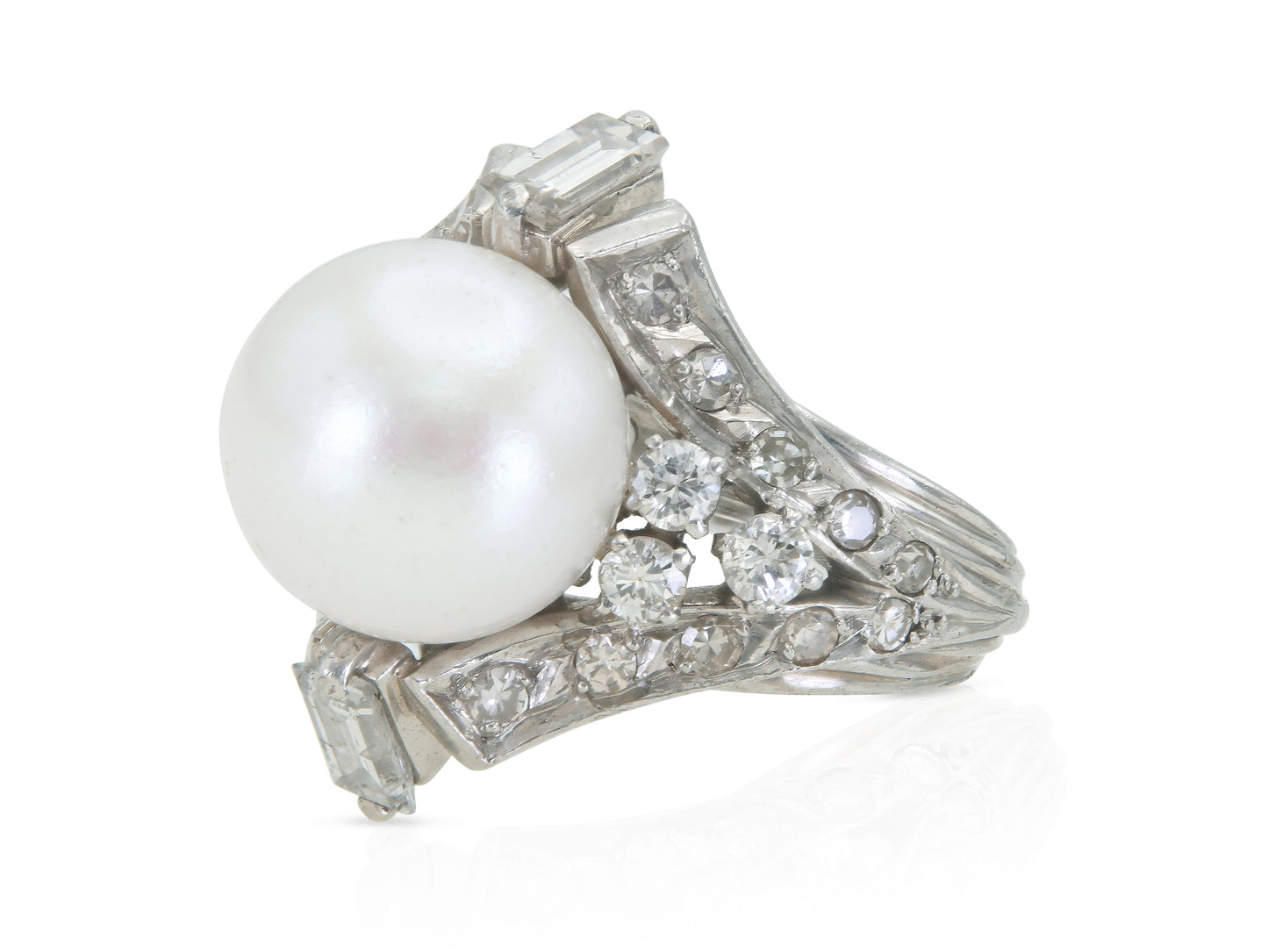 Vintage 1950s Pearl and Diamond Ring