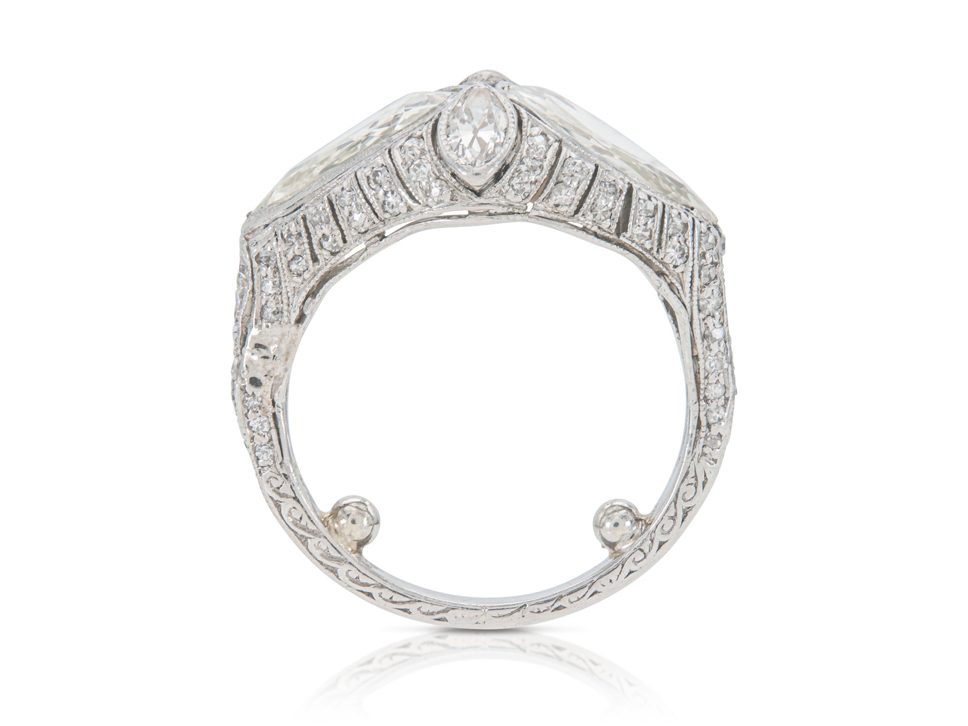 Antique Edwardian 1900s 2.65 Carat Pear-Shaped Diamonds Ring