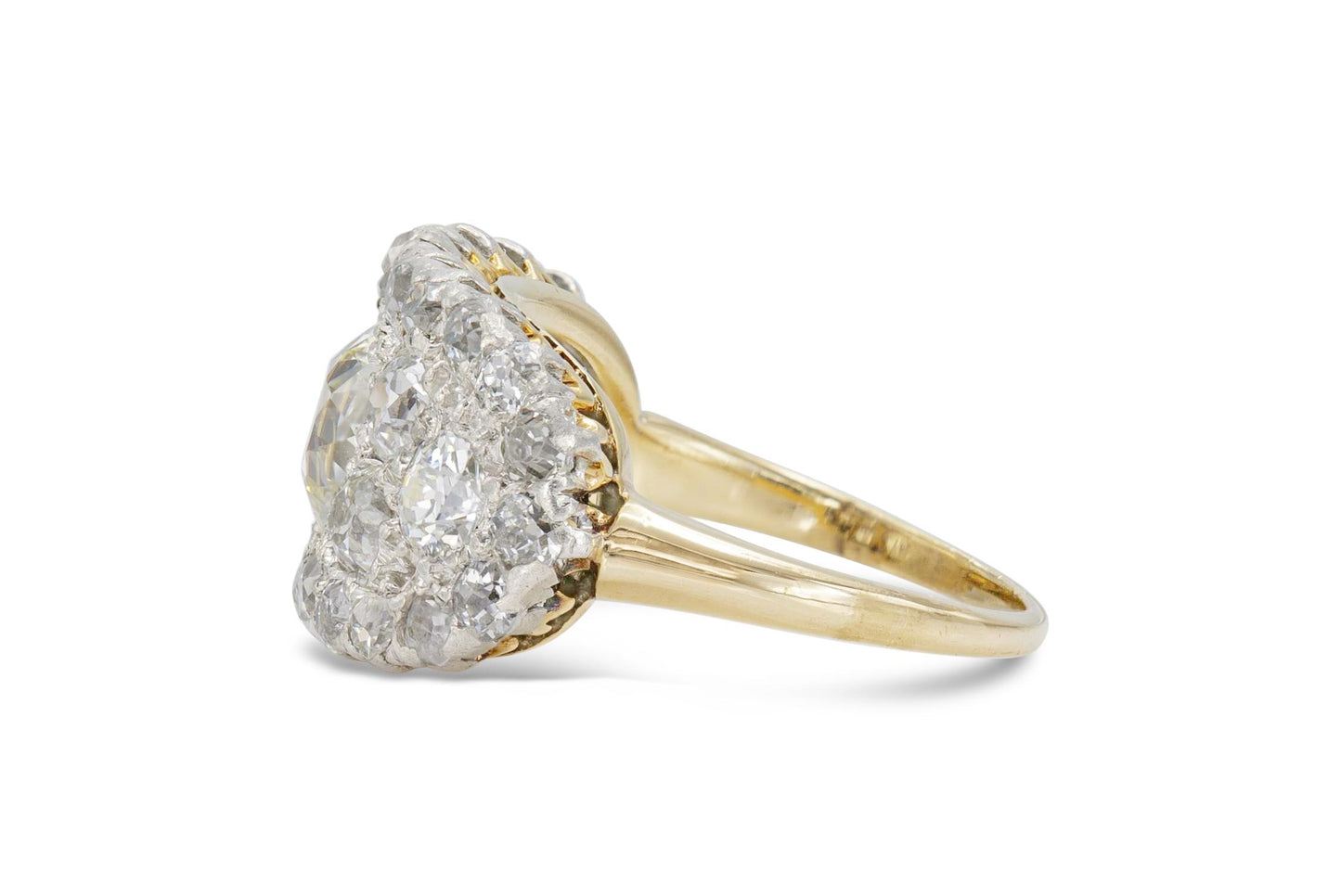 Antique Edwardian 1910s 3.30 Carats Diamond Ring