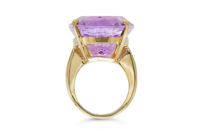 Vintage 1940s Retro 35.00 Carat Oval Cut Amethyst Ring