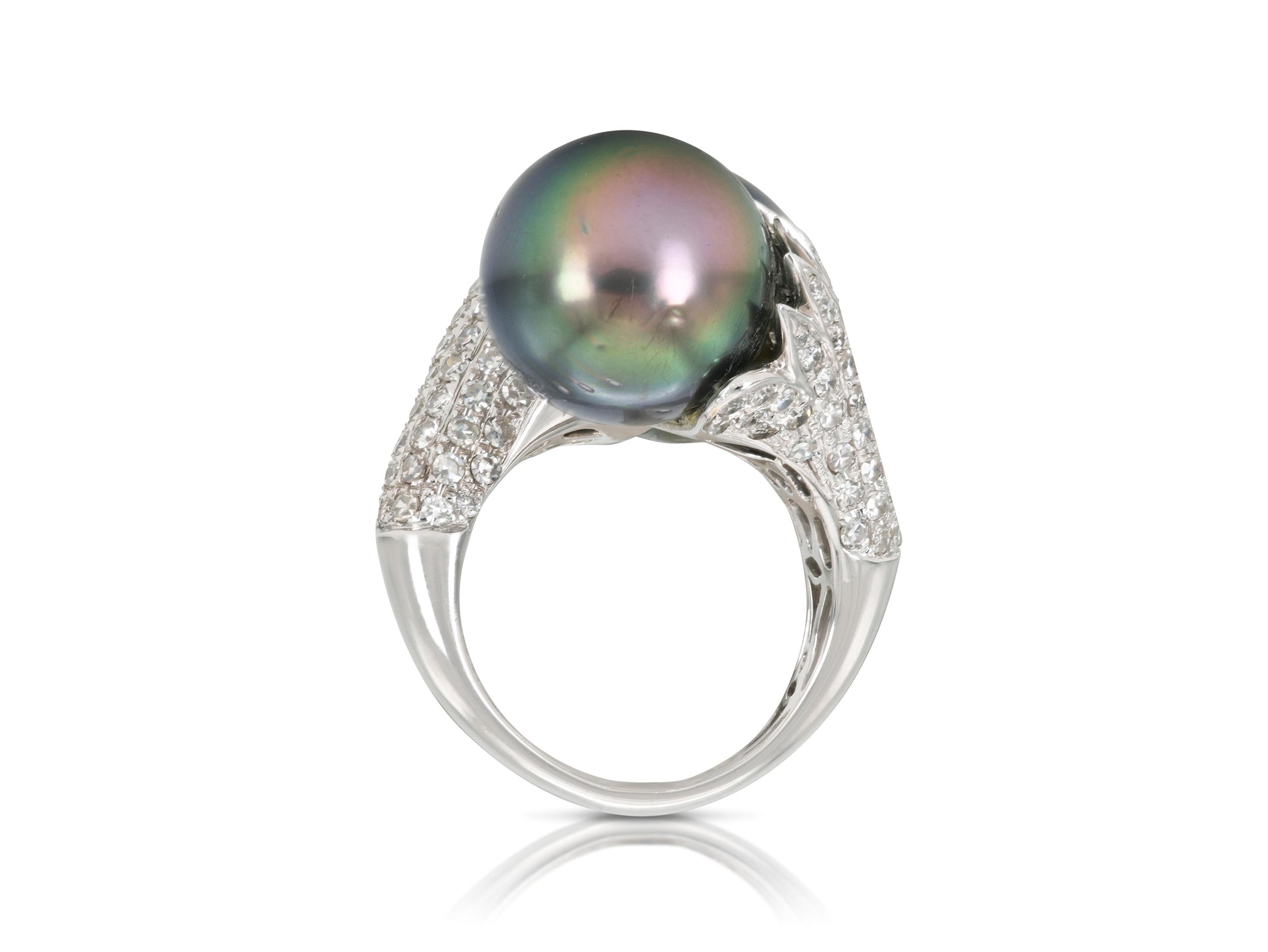 Vintage 1960s Bypass Tahitian Pearls and Diamonds Ring