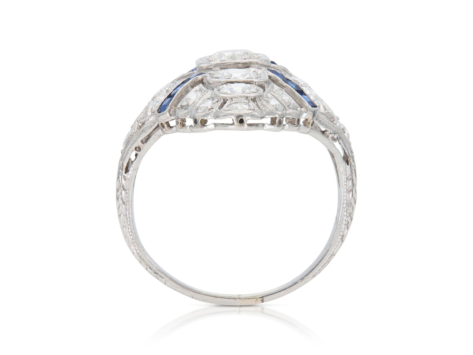 Antique Art Deco 1920s 1.80 Carat Diamond Dinner Ring with Diamonds