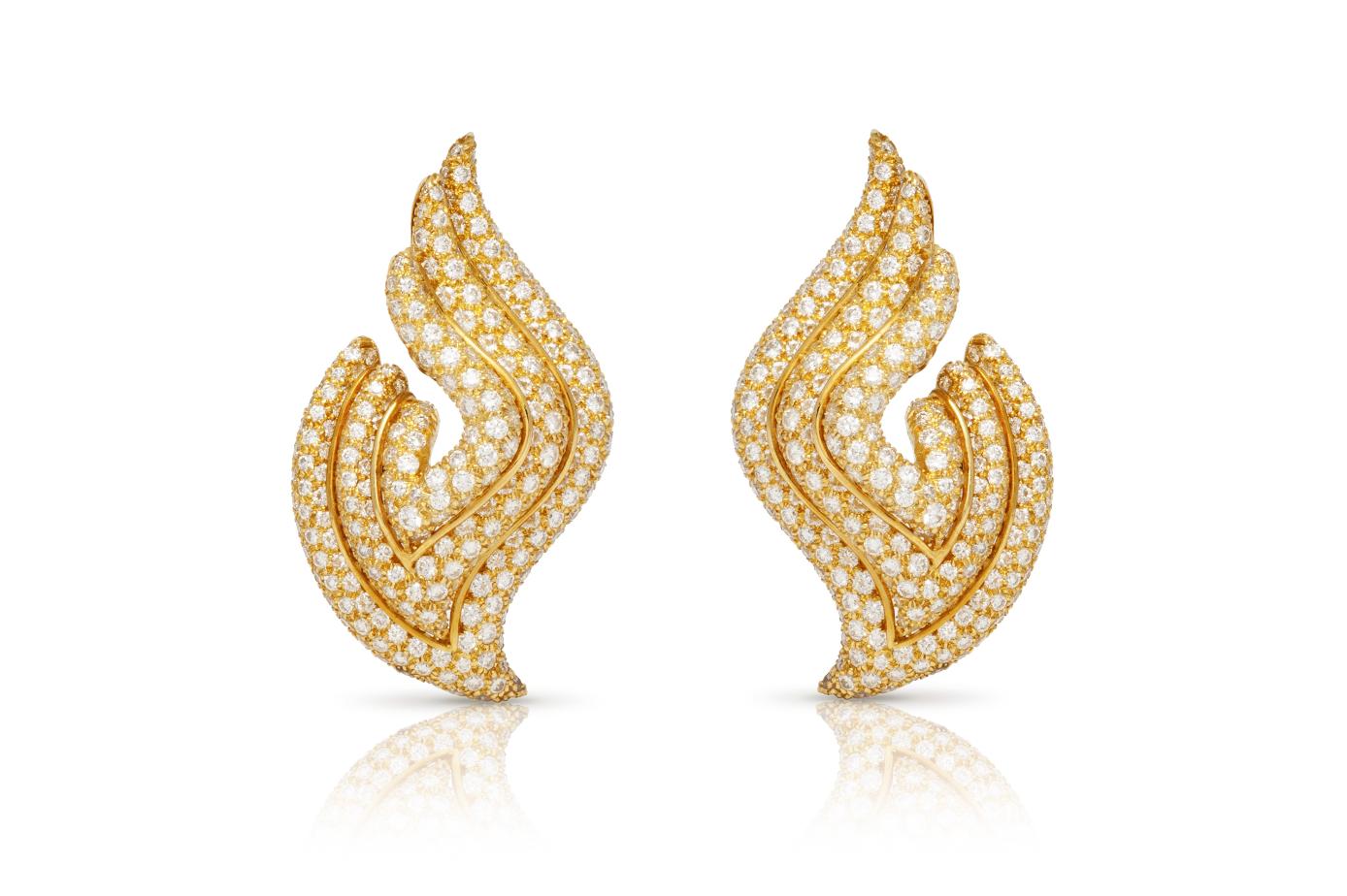 Vintage 1980s Henry Dunay 11.00 Carat Diamond Earrings