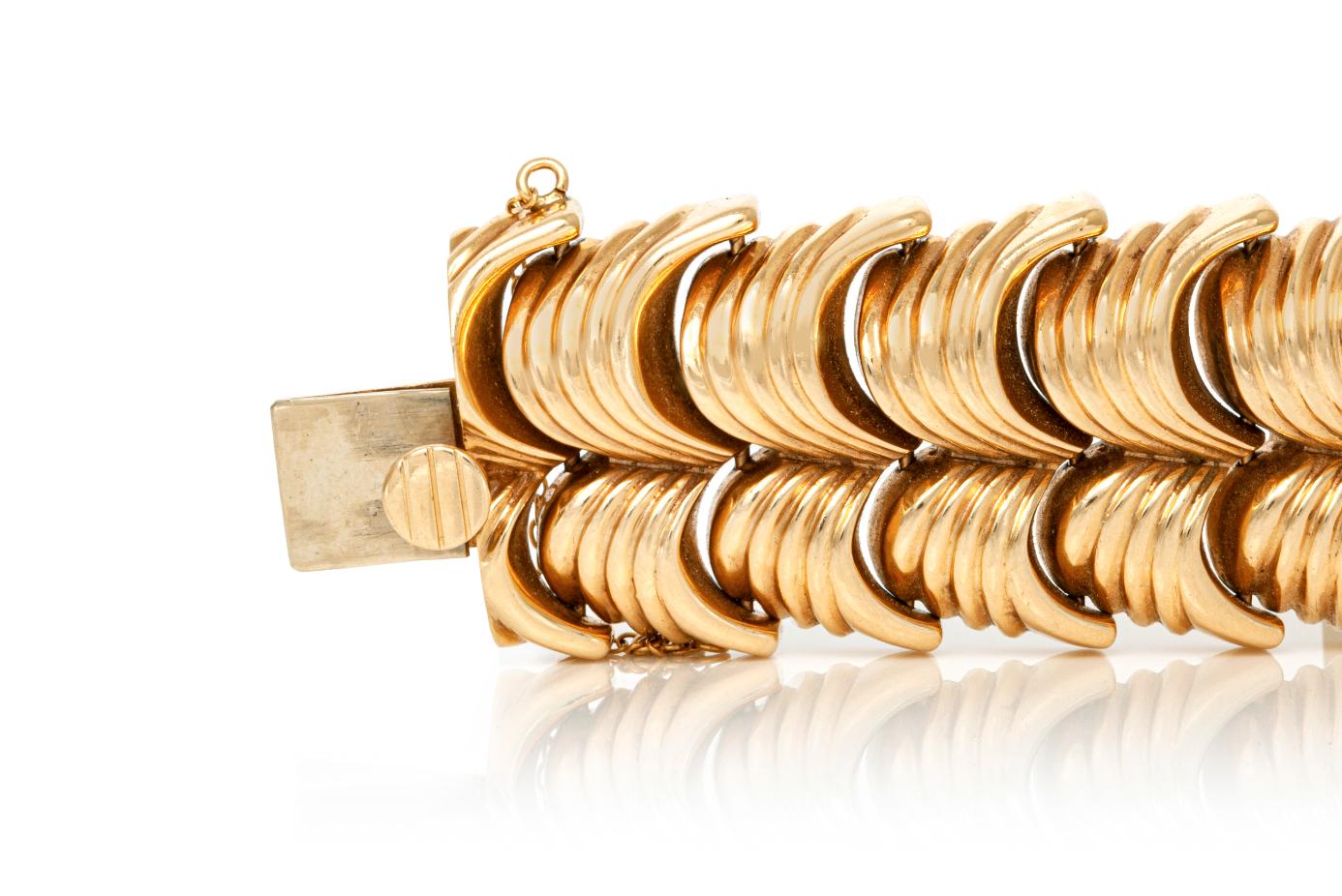 Vintage 1940s Retro Yellow Gold Scale Link Bracelet