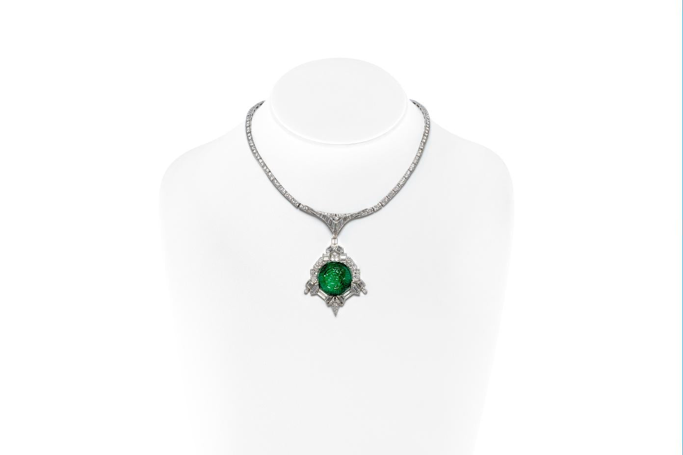 Antique Art Deco 1930s 35.00 Carat Carved Emerald and Diamond Pendant Necklace