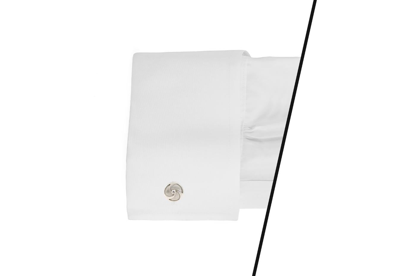 Antique Art Deco 1930s Two-Toned Swirl Cufflinks with Diamonds