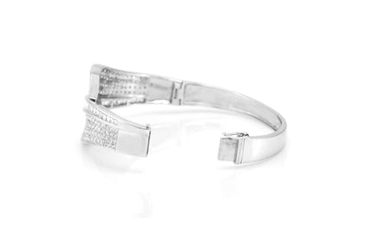 11.20 Carat Diamond Wave Hinged Bangle