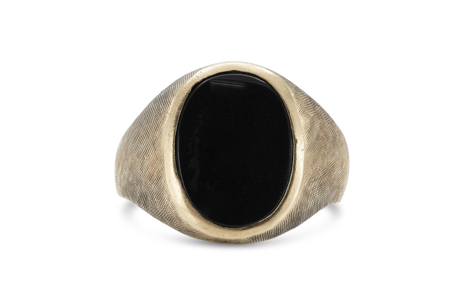 Vintage 1980s Scratched Gold Black Onyx Signet Ring