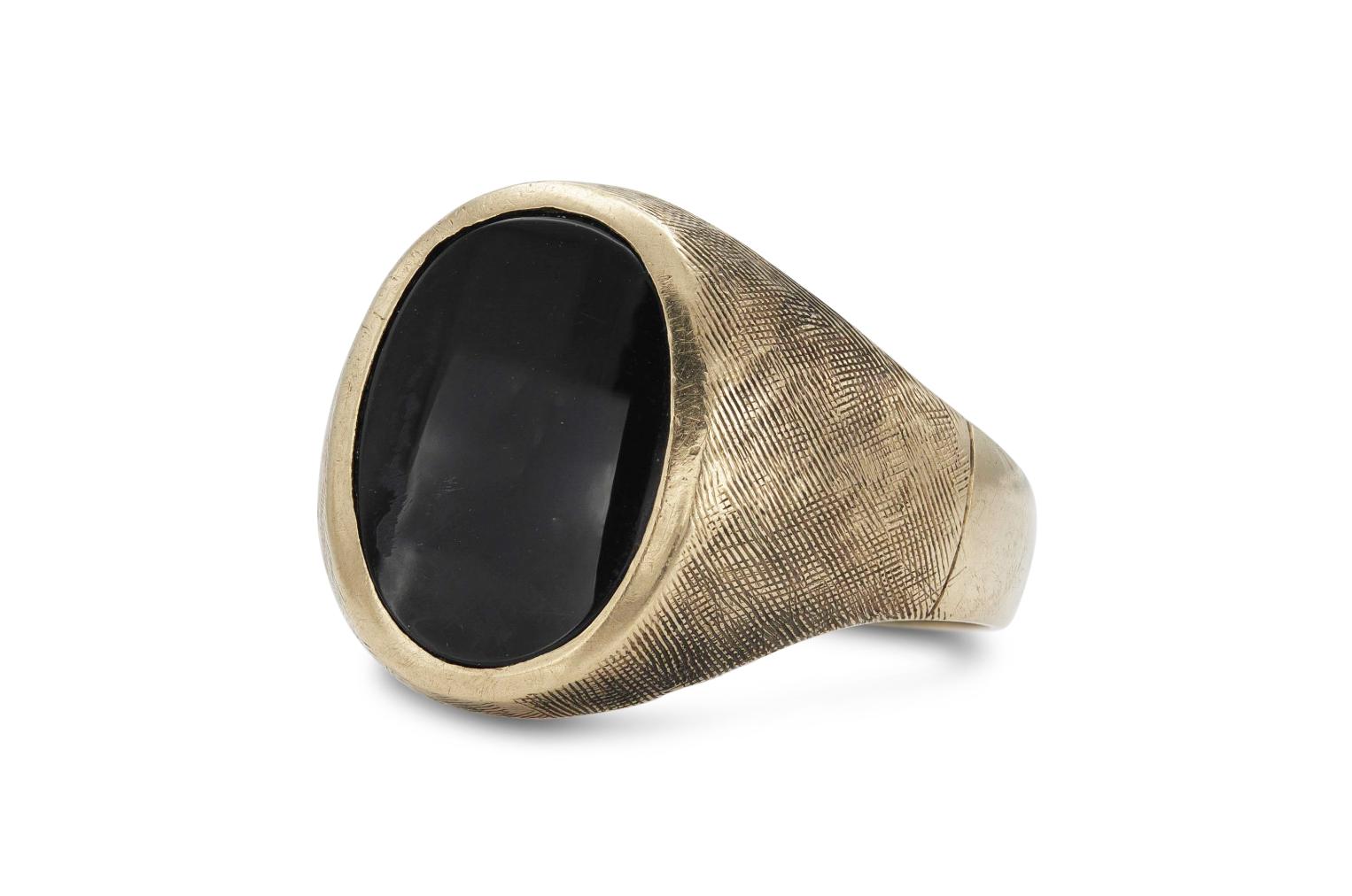 Vintage 1980s Scratched Gold Black Onyx Signet Ring