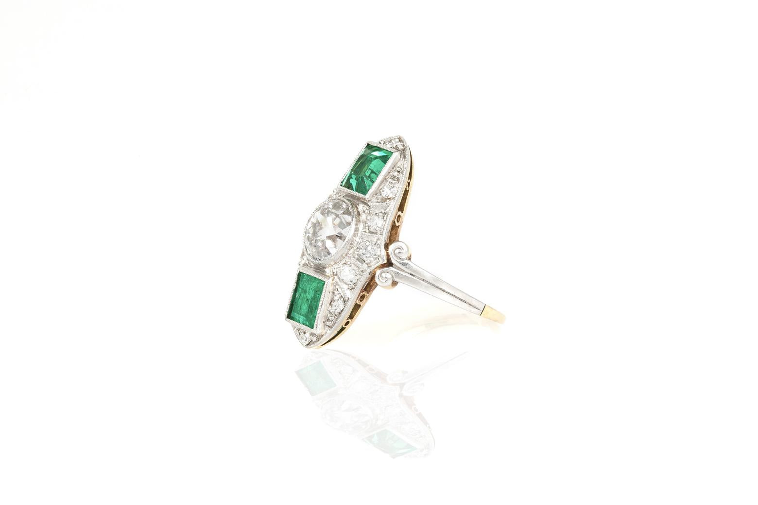 Antique Edwardian 1910s 1.50 Carat Diamond and 1.00 Carat Emerald Dinner Ring