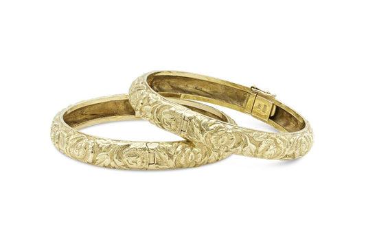 Vintage 1970s Emis Pair of Gold Bangle Bracelets