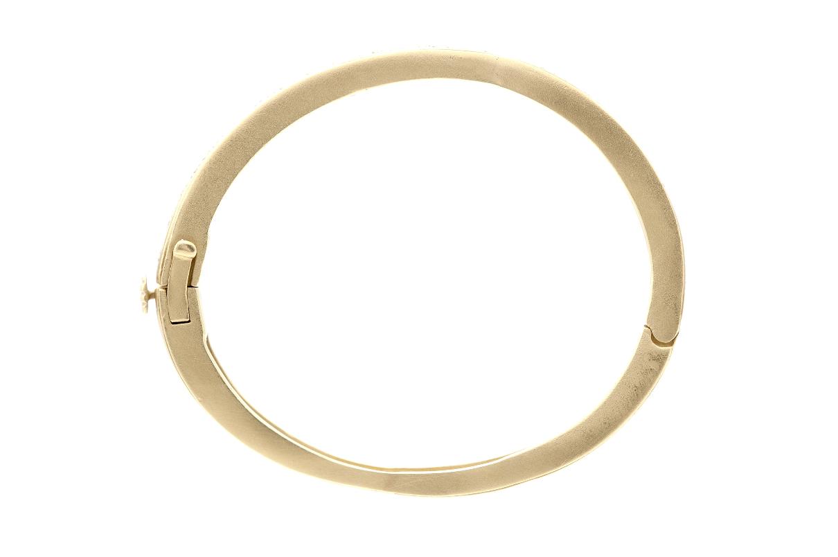Vintage 1980s Gold Wave Hinged Bangle Bracelet with Diamonds