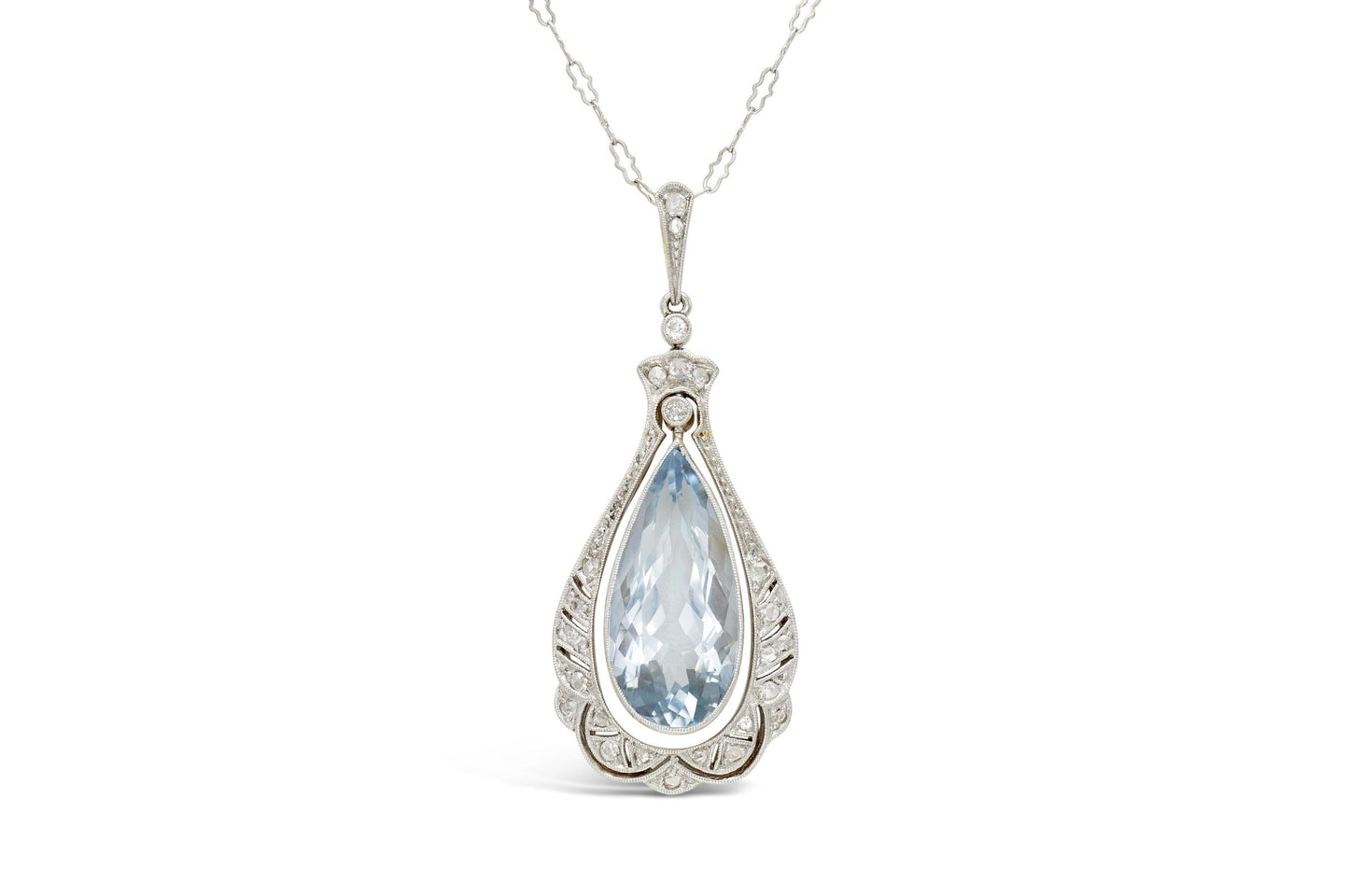 Antique Edwardian 7.00 Carat Pear-Shaped Aquamarine Pendant Necklace