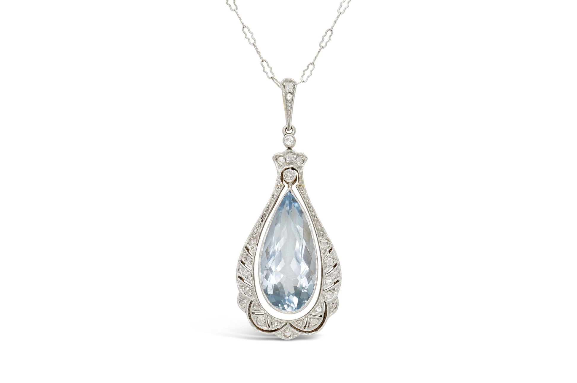 Antique Edwardian 7.00 Carat Pear-Shaped Aquamarine Pendant Necklace