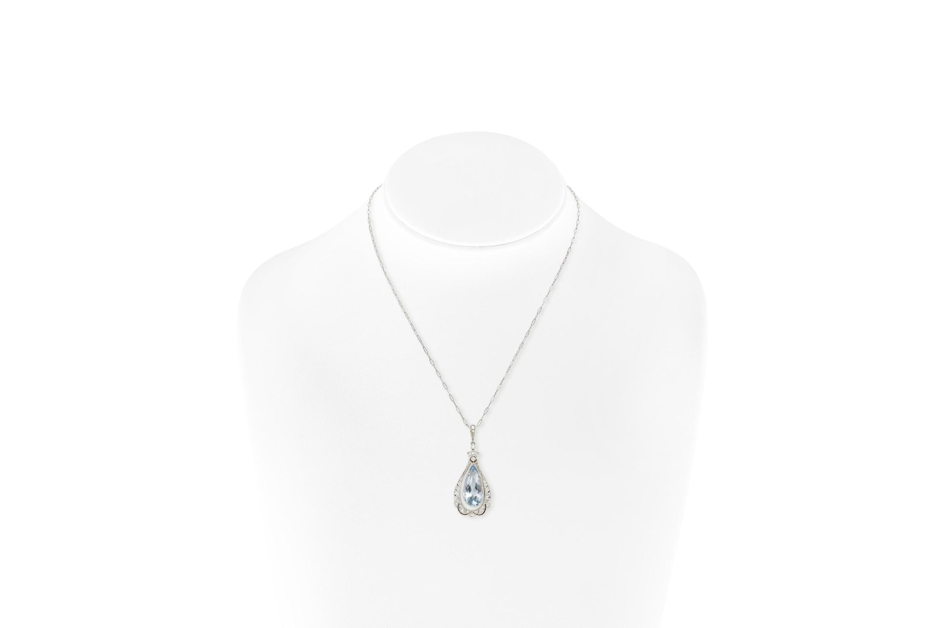 Antique Edwardian 7.00 Carat Pear-Shaped Aquamarine Pendant Necklace