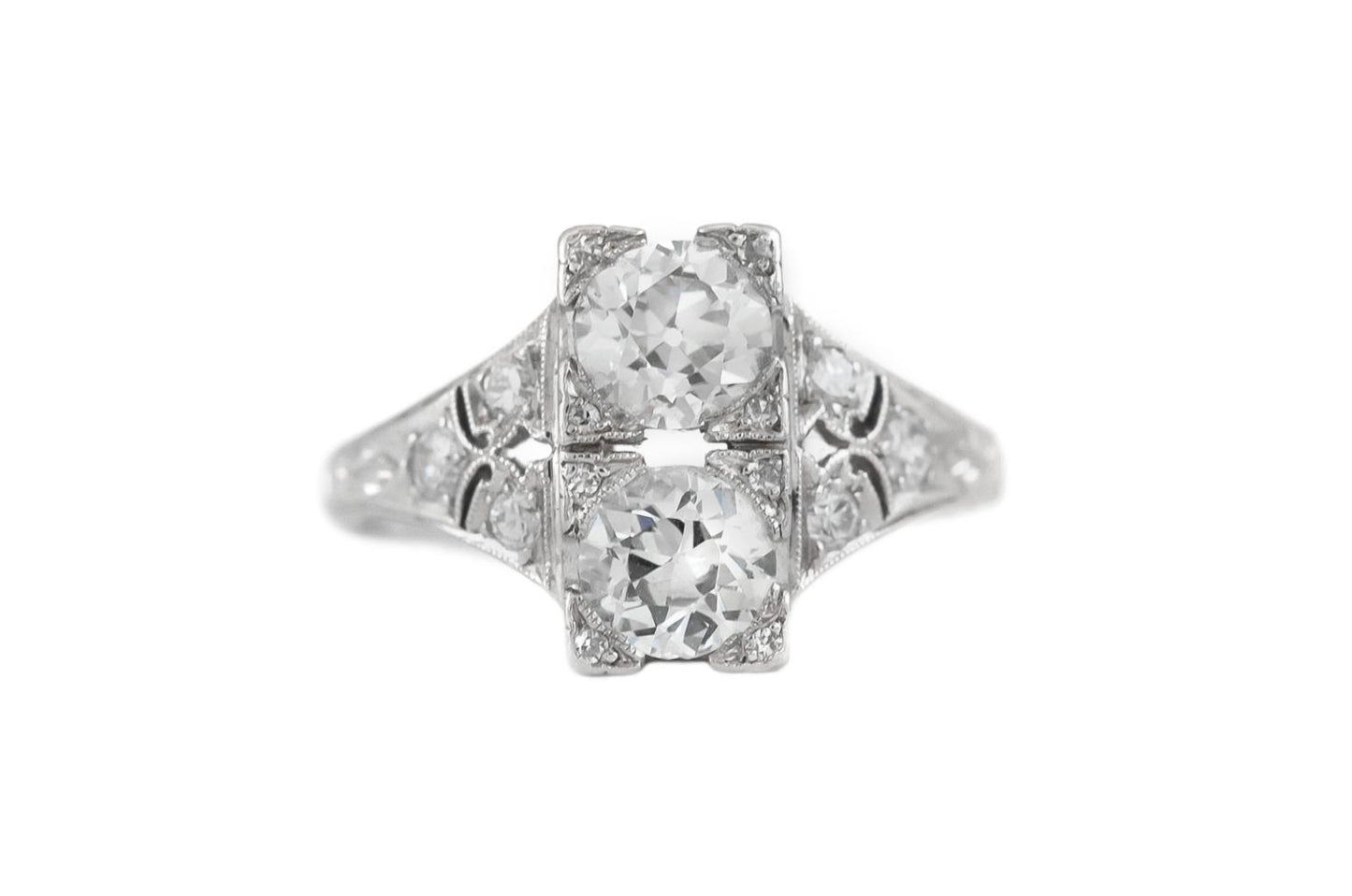 Antique Art Deco 1920 1.70 Carat Diamond Dinner Ring