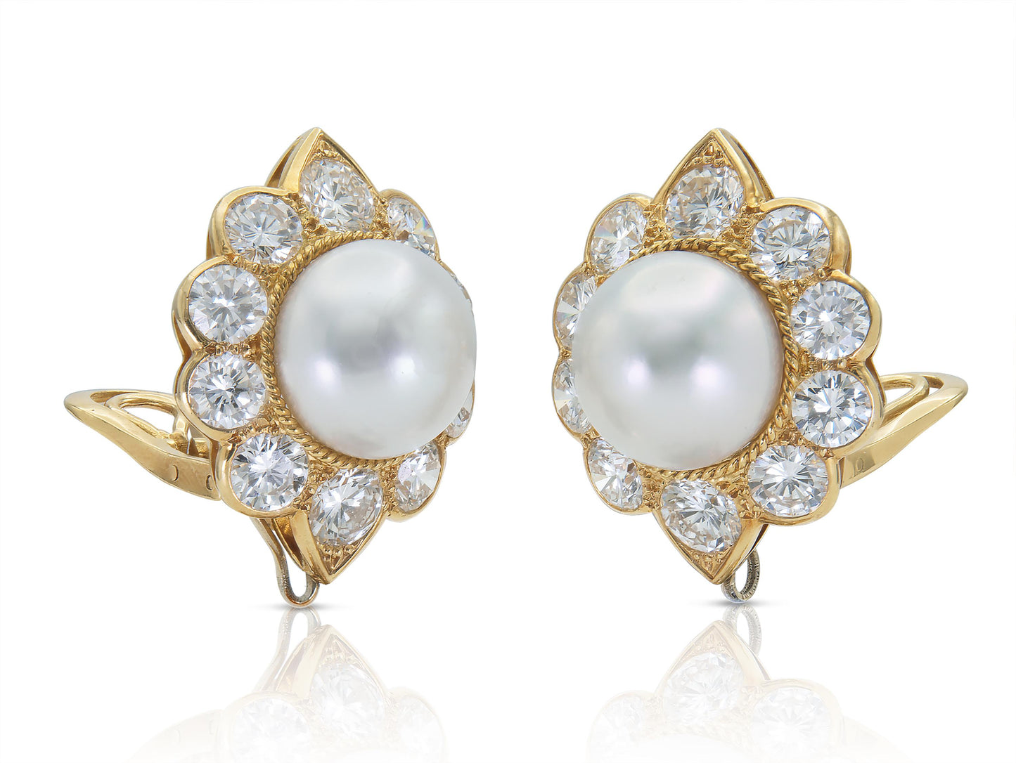 Vintage 1970s Pearl and 18.00 Carat Diamond Detachable Dangle Earrings