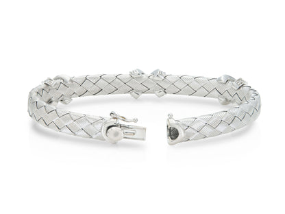 White Gold Weave Flexible Bangle with Diamond Xs