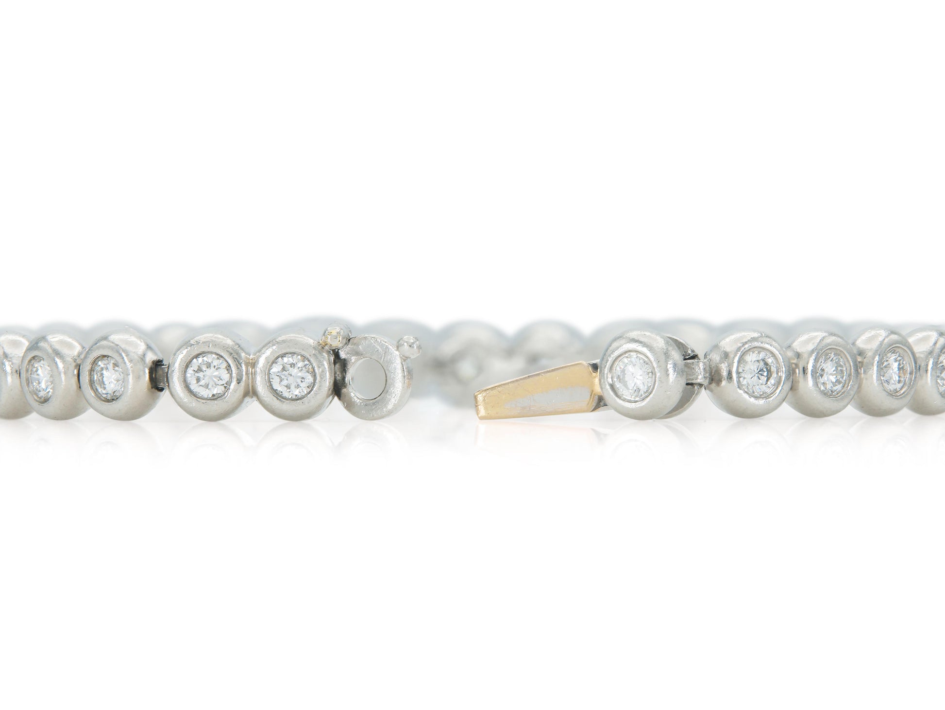 2.00 Carat Diamond Bezel-Set Tennis Bracelet