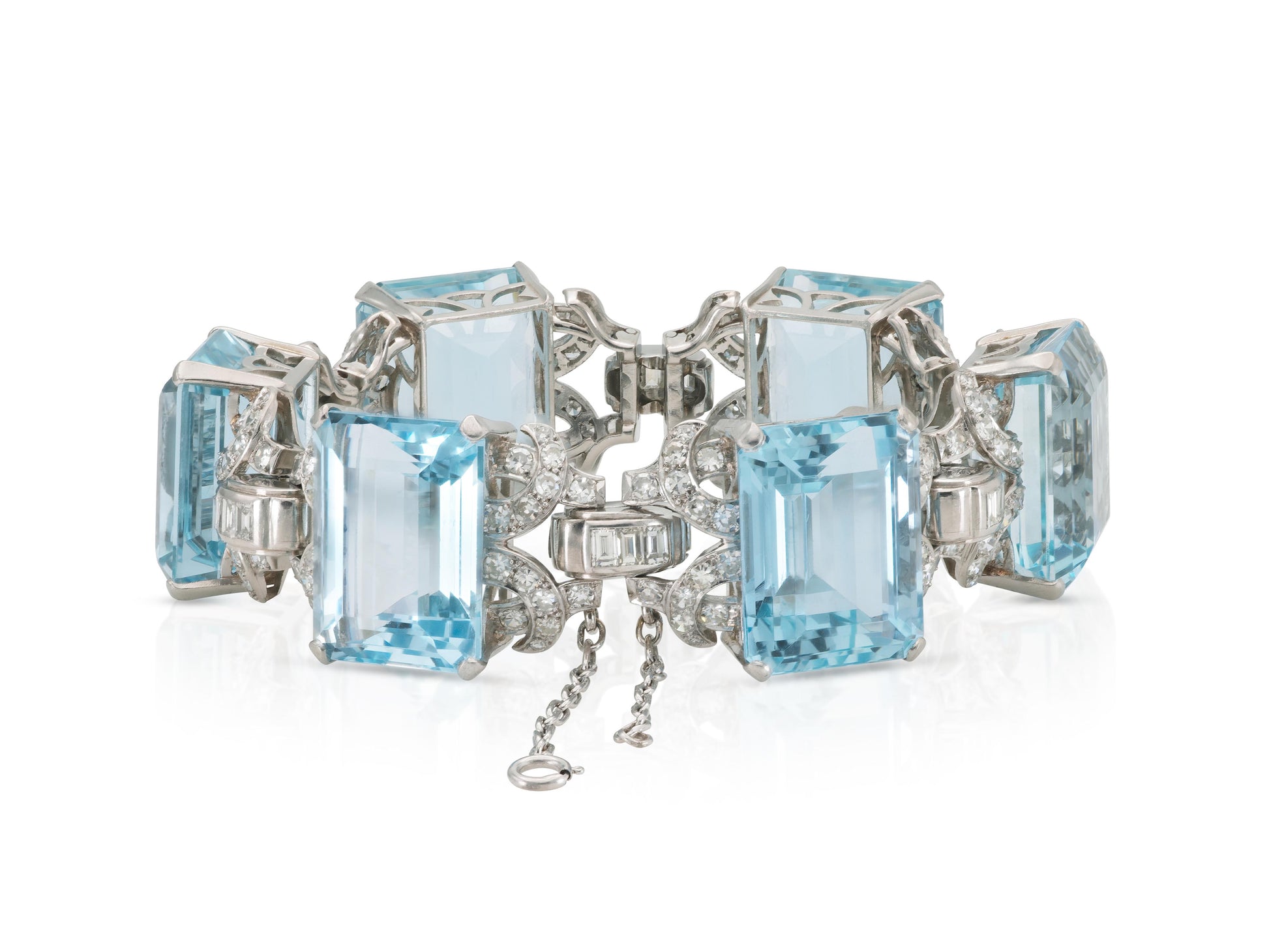 Vintage 1940s 110.00 Carat Aquamarine Bracelet with Diamonds