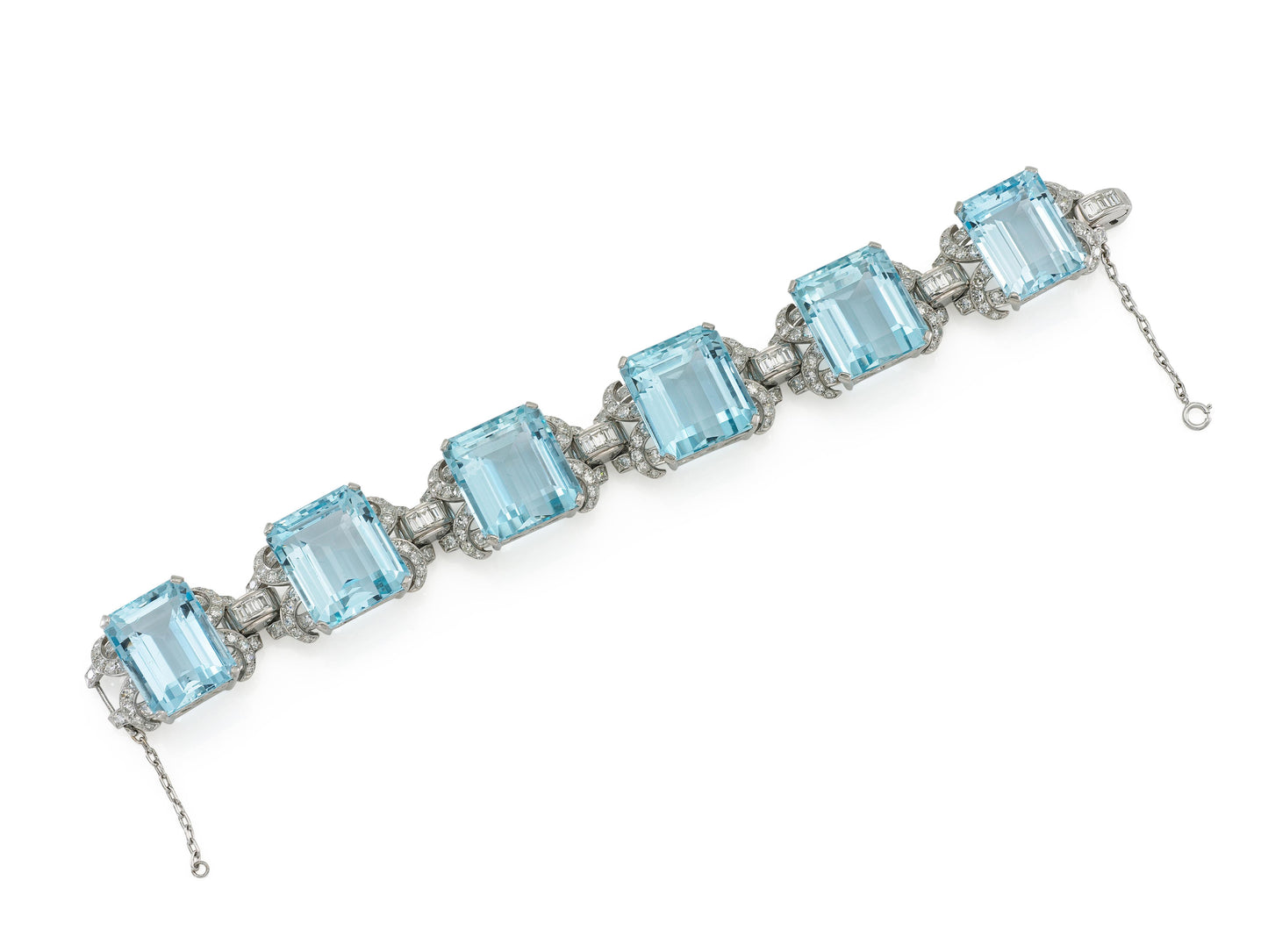 Vintage 1940s 110.00 Carat Aquamarine Bracelet with Diamonds