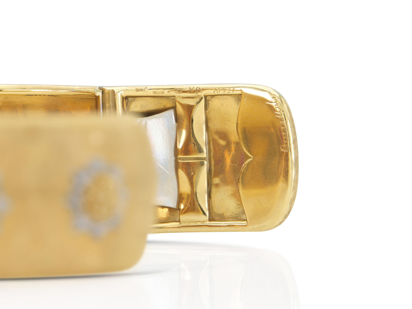 Vintage 1970s Buccellati Ruby Cuff Bracelet