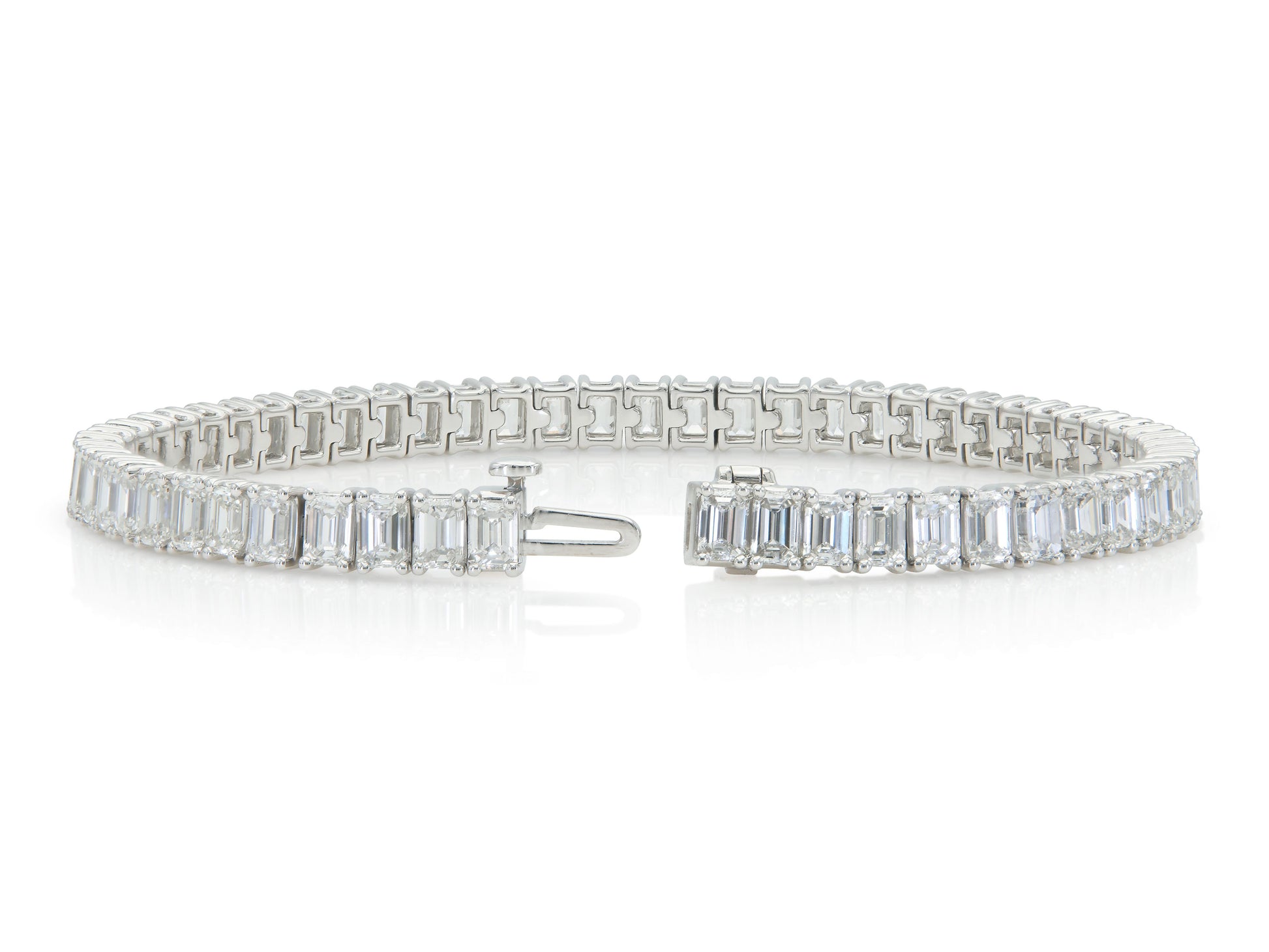 11.78 Carat Emerald Cut Diamond Tennis Bracelet