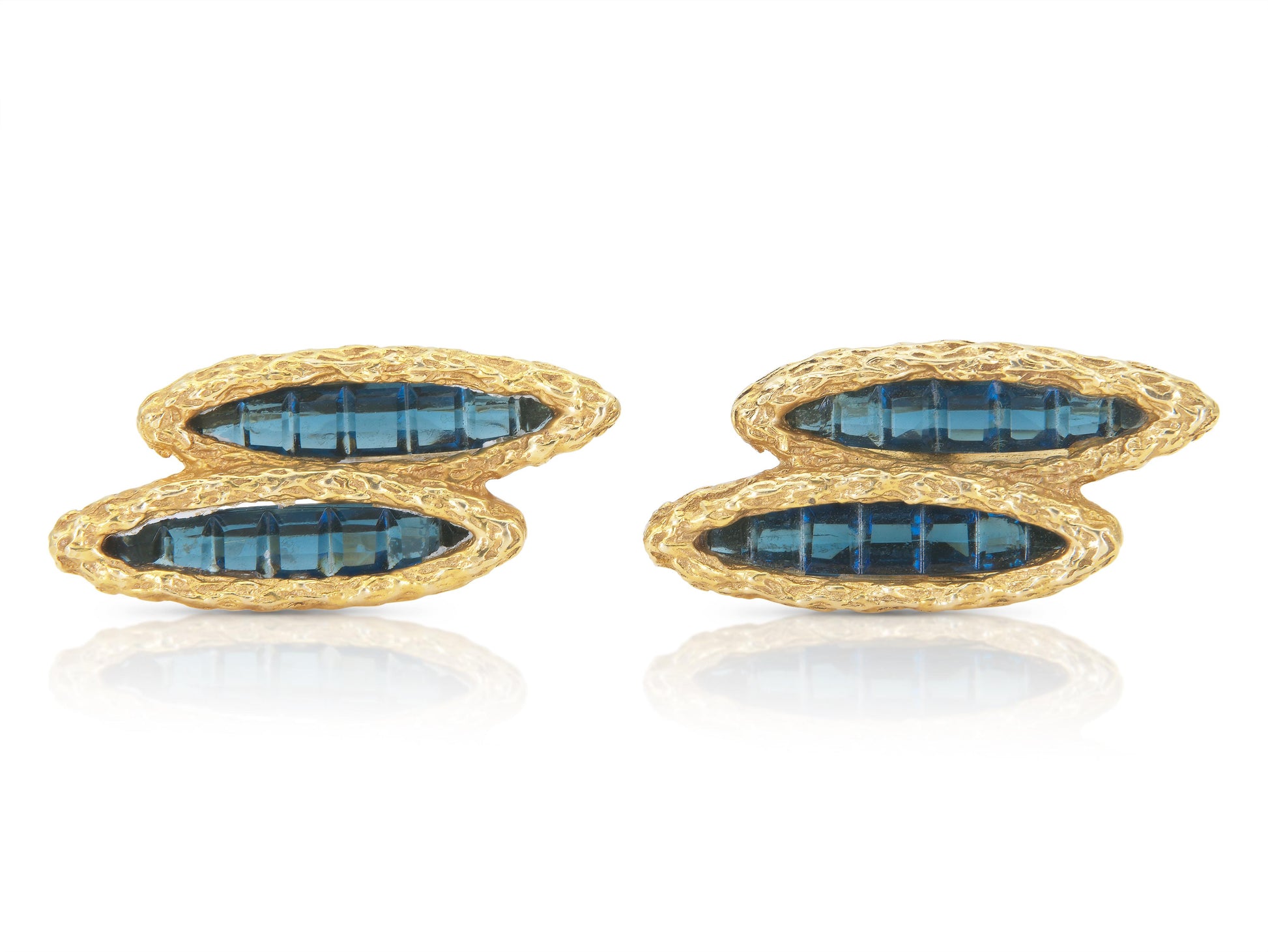 Vintage 1960s Lucien Piccard Sapphire and Gold Cufflinks