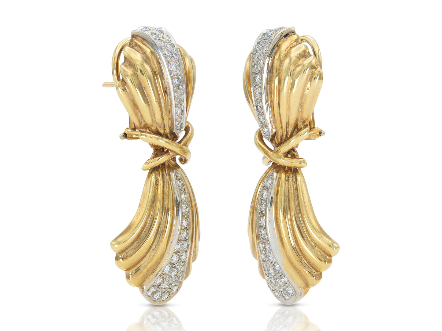 Vintage 1980s Gold Dangle Earrings with Diamonds